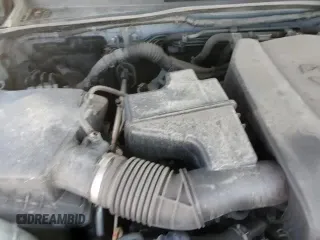 ✅ 2018 Toyota Tacoma SR5 • VIN: 3TMCZ5AN4JM186215 • Лот: 85762395. Опубликован ранее на Copart с пробегом 110 043 миль. Бесплатный доступ к архиву аукционных продаж из США и подробный отчёт об истории автомобиля на DreamBid. Изображение 15.