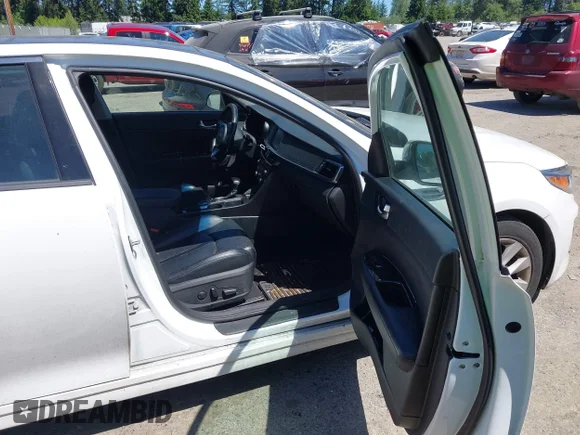 ✅ 2016 Kia Optima EX • VIN: 5XXGU4L31GG029290 • Lot: 45342923. Wystawiony na IAAI z przebiegiem 178 026 mil. Bezpłatny archiwum sprzedaży aukcyjnych z USA i szczegółowy raport historii pojazdu na DreamBid. Zdjęcie 5.