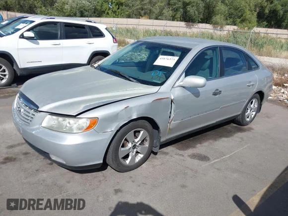 ✅ 2006 Hyundai Azera SE • VIN: KMHFC46FX6A079793 • Lot: 43176373. Wystawiony na IAAI z przebiegiem 181 533 mil. Bezpłatny archiwum sprzedaży aukcyjnych z USA i szczegółowy raport historii pojazdu na DreamBid. Zdjęcie 2.