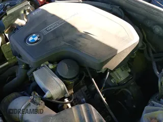 ✅ 2013 BMW 5 Series 528i xDrive • VIN: WBAXH5C5XDDW15498 • Лот: 43681150. Опубликован ранее на IAAI с пробегом 168 657 миль. Бесплатный доступ к архиву аукционных продаж из США и подробный отчёт об истории автомобиля на DreamBid. Изображение 17.