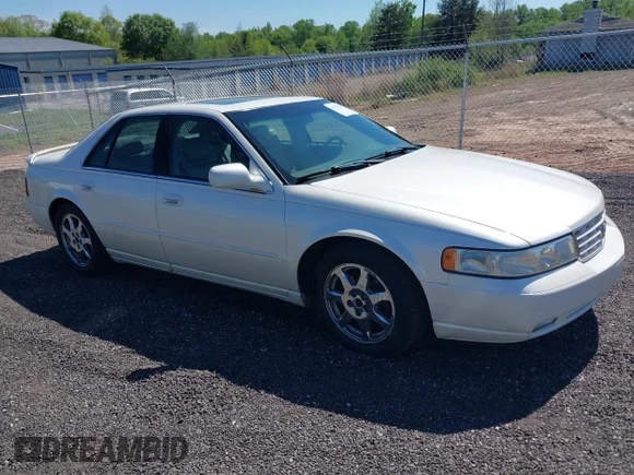 ✅ 2000 Cadillac Seville Touring STS • VIN: 1G6KY5495YU354935 • Lot: 44755157. Wystawiony na IAAI z przebiegiem 88 586 mil. Bezpłatny archiwum sprzedaży aukcyjnych z USA i szczegółowy raport historii pojazdu na DreamBid. Zdjęcie 1.