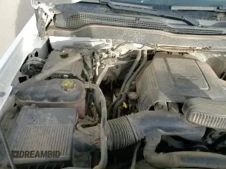 ✅ 2017 Chevrolet Silverado 2500HD LT • VIN: 1GC1KVEG3HF102838 • Лот: 90670405. Опубликован ранее на Copart с пробегом 117 870 миль. Бесплатный доступ к архиву аукционных продаж из США и подробный отчёт об истории автомобиля на DreamBid. Изображение 13.