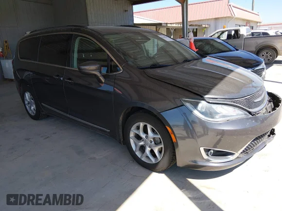 ✅ 2017 Chrysler Pacifica Touring L • VIN: 2C4RC1BG9HR676317 • Лот: 45084801. Опубліковано раніше на IAAI з пробігом 167 569 миль. Безкоштовний доступ до архіву аукціонних продажів зі США та докладний звіт про історію автомобіля на DreamBid. Зображення 1.