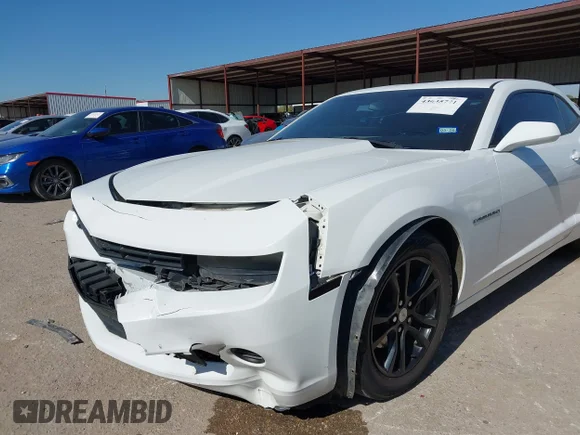 ✅ 2014 Chevrolet Camaro LS • VIN: 2G1FA1E32E9315257 • Lot: 43645731. Wystawiony na IAAI z przebiegiem 112 194 mil. Bezpłatny archiwum sprzedaży aukcyjnych z USA i szczegółowy raport historii pojazdu na DreamBid. Zdjęcie 6.