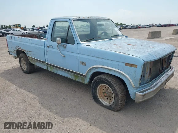 ✅ 1986 Ford F-150 • VIN: 1FTCF15Y2GKB55891 • Lot: 42961014. Listed on IAAI with 32,879 mi. Free auction sales archive from the USA and detailed vehicle history report at DreamBid. Image 1.