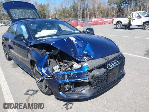 ✅ 2019 Audi RS 5 Sportback • VIN: WUABWCF52KA901043 • Lot: 44803433. Wystawiony na IAAI z przebiegiem 120 068 mil. Bezpłatny archiwum sprzedaży aukcyjnych z USA i szczegółowy raport historii pojazdu na DreamBid. Zdjęcie 6.