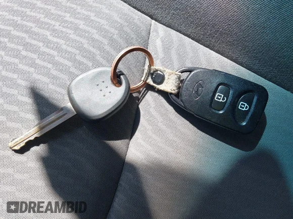 ✅ 2016 Hyundai Elantra SE • VIN: KMHDH4AE5GU543709 • Lot: 44955433. Wystawiony na IAAI z przebiegiem 106 554 mil. Bezpłatny archiwum sprzedaży aukcyjnych z USA i szczegółowy raport historii pojazdu na DreamBid. Zdjęcie 11.
