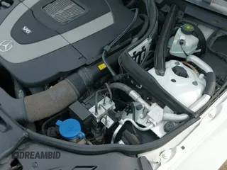 ✅ 2011 Mercedes-Benz C 300 Sport • VIN: WDDGF8BB1BR158412 • Лот: 42483819. Опубликован ранее на IAAI с пробегом 139 784 миль. Бесплатный доступ к архиву аукционных продаж из США и подробный отчёт об истории автомобиля на DreamBid. Изображение 17.