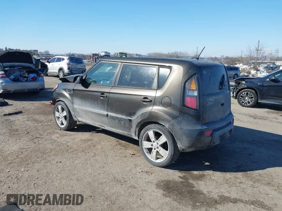 ✅ 2011 Kia Soul + • VIN: KNDJT2A2XB7224880 • Lot: 44319617. Listed on IAAI with 129,637 mi. Free auction sales archive from the USA and detailed vehicle history report at DreamBid. Image 3.