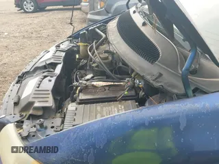 ✅ 2001 Chrysler Town & Country LXi • VIN: 2C8GP54L51R330931 • Lot: 42989747. Wystawiony na IAAI z przebiegiem 219 943 mil. Bezpłatny archiwum sprzedaży aukcyjnych z USA i szczegółowy raport historii pojazdu na DreamBid. Zdjęcie 13.