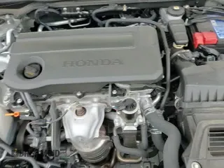 ✅ 2025 Honda Civic LX • VIN: 2HGFE2F23SH514103 • Lot: 85174705. Wystawiony na Copart z przebiegiem 13 535 mil. Bezpłatny archiwum sprzedaży aukcyjnych z USA i szczegółowy raport historii pojazdu na DreamBid. Zdjęcie 14.