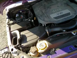 ✅ 2018 Jeep Wrangler Unlimited Sahara • VIN: 1C4BJWEG3JL864099 • Lot: 80390075. Listed on Copart with 63,123 mi. Free auction sales archive from the USA and detailed vehicle history report at DreamBid. Image 15.