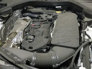 ✅ 2025 Mercedes-Benz GLC 300 • VIN: W1NKM4GB2SF358298 • Lot: 42930447. Listed on IAAI with 2,110 mi. Free auction sales archive from the USA and detailed vehicle history report at DreamBid. Image 18.