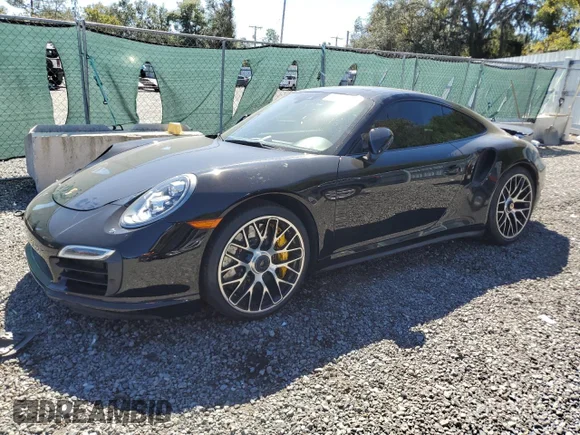 2015 Porsche 911 Turbo S