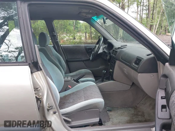 ✅ 1999 Subaru Forester L • VIN: JF1SF6354XH748575 • Lot: 45198443. Wystawiony na IAAI z przebiegiem 220 143 mil. Bezpłatny archiwum sprzedaży aukcyjnych z USA i szczegółowy raport historii pojazdu na DreamBid. Zdjęcie 5.