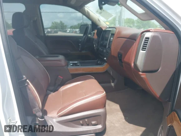 ✅ 2018 Chevrolet Silverado 1500 High Country • VIN: 3GCUKTEC9JG125866 • Lot: 44714000. Wystawiony na IAAI z przebiegiem 158 174 mil. Bezpłatny archiwum sprzedaży aukcyjnych z USA i szczegółowy raport historii pojazdu na DreamBid. Zdjęcie 5.
