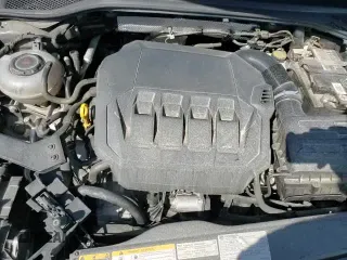 ✅ 2021 Volkswagen Arteon SEL R-Line • VIN: WVWHR7AN7ME013073 • Lot: 60761015. Listed on Copart with 62,546 mi. Free auction sales archive from the USA and detailed vehicle history report at DreamBid. Image 13.