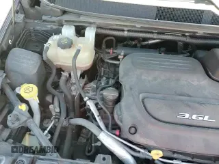 ✅ 2017 Chrysler Pacifica Touring L Plus • VIN: 2C4RC1EG7HR752712 • Lot: 82409115. Listed on Copart with 104,787 mi. Free auction sales archive from the USA and detailed vehicle history report at DreamBid. Image 14.