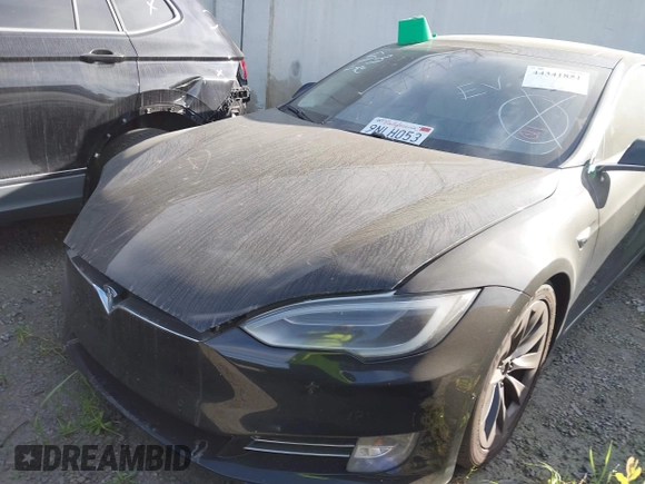 ✅ 2018 Tesla Model S 75D • VIN: 5YJSA1E21JF256852 • Лот: 44341851. Опубликован ранее на IAAI с пробегом 108 040 миль. Бесплатный доступ к архиву аукционных продаж из США и подробный отчёт об истории автомобиля на DreamBid. Изображение 2.