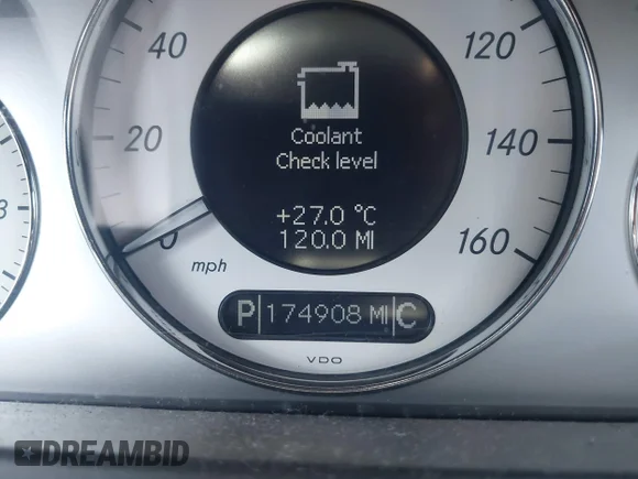 ✅ 2005 Mercedes-Benz E 320 • VIN: WDBUF65J45A645688 • Lot: 44845689. Wystawiony na IAAI z przebiegiem 174 908 mil. Bezpłatny archiwum sprzedaży aukcyjnych z USA i szczegółowy raport historii pojazdu na DreamBid. Zdjęcie 7.