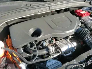 ✅ 2024 Alfa Romeo Tonale Ti • VIN: ZASPATCW4R3083736 • Lot: 42008895. Wystawiony na Copart z przebiegiem 1 976 mil. Bezpłatny archiwum sprzedaży aukcyjnych z USA i szczegółowy raport historii pojazdu na DreamBid. Zdjęcie 15.