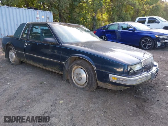 ✅ 1988 Buick Riviera • VIN: 1G4EZ11C5JU405576 • Lot: 43370200. Wystawiony na IAAI z przebiegiem 59 201 mil. Bezpłatny archiwum sprzedaży aukcyjnych z USA i szczegółowy raport historii pojazdu na DreamBid. Zdjęcie 1.