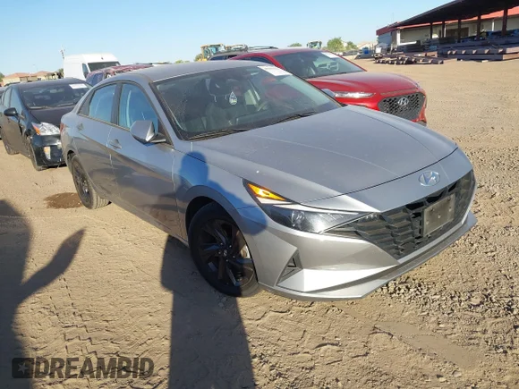 ✅ 2021 Hyundai Elantra SEL • VIN: 5NPLM4AG3MH032020 • Лот: 45263114. Опубликован ранее на IAAI с пробегом 82 426 миль. Бесплатный доступ к архиву аукционных продаж из США и подробный отчёт об истории автомобиля на DreamBid. Изображение 1.