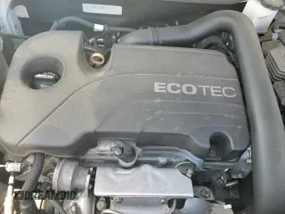 ✅ 2018 Chevrolet Equinox LT • VIN: 2GNAXJEV3J6115668 • Лот: 82099665. Опубликован ранее на Copart с пробегом 101 781 миль. Бесплатный доступ к архиву аукционных продаж из США и подробный отчёт об истории автомобиля на DreamBid. Изображение 14.