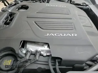 ✅ 2023 Jaguar F-Type R • VIN: SAJD51FE3PCK81037 • Lot: 89061505. Wystawiony na Copart z przebiegiem 10 542 mil. Bezpłatny archiwum sprzedaży aukcyjnych z USA i szczegółowy raport historii pojazdu na DreamBid. Zdjęcie 13.