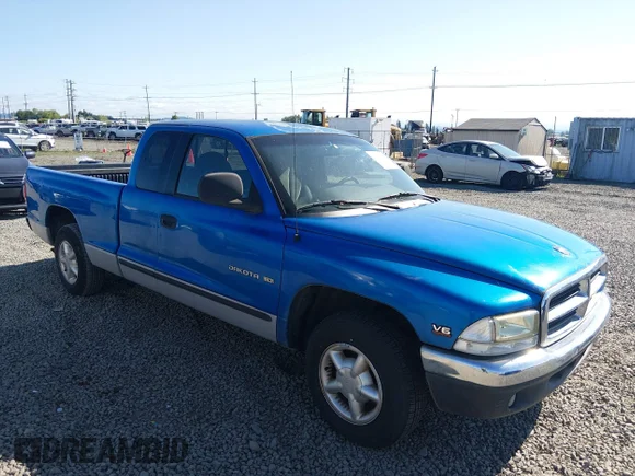 ✅ 1998 Dodge Dakota SLT • VIN: 1B7GL22X8WS593101 • Lot: 45022323. Listed on IAAI with 164,129 mi. Free auction sales archive from the USA and detailed vehicle history report at DreamBid. Image 1.