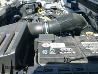 ✅ 2022 Audi Q3 S line Premium • VIN: WA1DECF32N1148121 • Lot: 42304046. Wystawiony na IAAI z przebiegiem 19 547 mil. Bezpłatny archiwum sprzedaży aukcyjnych z USA i szczegółowy raport historii pojazdu na DreamBid. Zdjęcie 20.