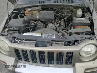 ✅ 2002 Jeep Liberty Renegade • VIN: 1J4GL38K32W367255 • Лот: 84227984. Опубликован ранее на Copart с пробегом 92 462 миль. Бесплатный доступ к архиву аукционных продаж из США и подробный отчёт об истории автомобиля на DreamBid. Изображение 14.