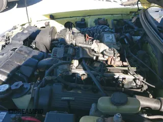 ✅ 2001 Ford Mustang GT Deluxe • VIN: 1FAFP45X81F157833 • Lot: 43675389. Wystawiony na IAAI z przebiegiem 127 562 mil. Bezpłatny archiwum sprzedaży aukcyjnych z USA i szczegółowy raport historii pojazdu na DreamBid. Zdjęcie 19.