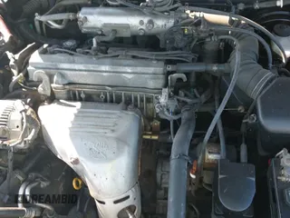 ✅ 2001 Toyota Camry CE • VIN: 4T1BG22K51U846516 • Lot: 43145421. Wystawiony na IAAI z przebiegiem 127 541 mil. Bezpłatny archiwum sprzedaży aukcyjnych z USA i szczegółowy raport historii pojazdu na DreamBid. Zdjęcie 19.