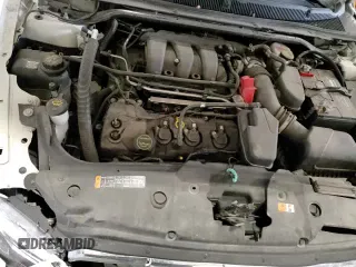 ✅ 2018 Ford Taurus SEL • VIN: 1FAHP2E83JG123508 • Lot: 91248605. Listed on Copart with 141,230 mi. Free auction sales archive from the USA and detailed vehicle history report at DreamBid. Image 13.