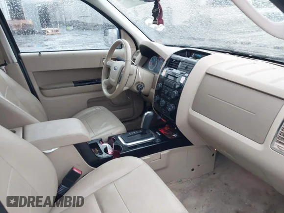 ✅ 2011 Ford Escape Limited • VIN: 1FMCU9E75BKA18718 • Лот: 44125332. Опубліковано раніше на IAAI з пробігом 157 006 миль. Безкоштовний доступ до архіву аукціонних продажів зі США та докладний звіт про історію автомобіля на DreamBid. Зображення 5.
