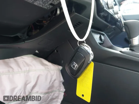 ✅ 2025 Honda Civic Sport • VIN: 19XFL4H8XSE013688 • Lot: 45000274. Wystawiony na IAAI z przebiegiem 12 130 mil. Bezpłatny archiwum sprzedaży aukcyjnych z USA i szczegółowy raport historii pojazdu na DreamBid. Zdjęcie 11.
