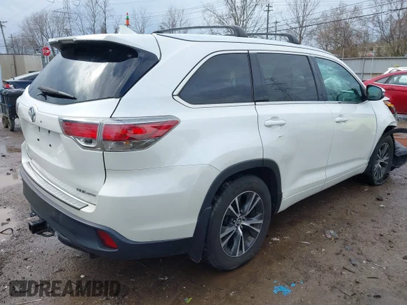 ✅ 2016 Toyota Highlander XLE • VIN: 5TDJKRFHXGS353269 • Lot: 44585216. Wystawiony na IAAI z przebiegiem 172 763 mil. Bezpłatny archiwum sprzedaży aukcyjnych z USA i szczegółowy raport historii pojazdu na DreamBid. Zdjęcie 4.