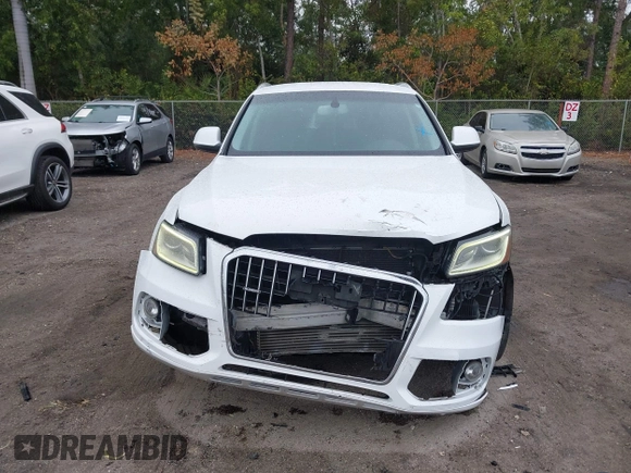 ✅ 2014 Audi Q5 Premium • VIN: WA1CFAFP1EA032263 • Lot: 44313595. Wystawiony na IAAI z przebiegiem 89 182 mil. Bezpłatny archiwum sprzedaży aukcyjnych z USA i szczegółowy raport historii pojazdu na DreamBid. Zdjęcie 6.