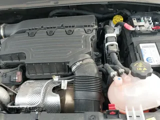 ✅ 2023 Jeep Renegade Trailhawk • VIN: ZACNJDC15PPP36335 • Lot: 43115221. Wystawiony na IAAI z przebiegiem 12 471 mil. Bezpłatny archiwum sprzedaży aukcyjnych z USA i szczegółowy raport historii pojazdu na DreamBid. Zdjęcie 23.