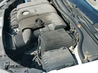 ✅ 2012 Volkswagen Golf • VIN: WVWDB7AJ7CW332725 • Lot: 43130359. Listed on IAAI with 86,393 mi. Free auction sales archive from the USA and detailed vehicle history report at DreamBid. Image 18.