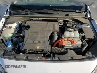 ✅ 2020 Hyundai Ioniq Blue • VIN: KMHC65LC3LU212138 • Lot: 48718235. Wystawiony na Copart z przebiegiem 57 206 mil. Bezpłatny archiwum sprzedaży aukcyjnych z USA i szczegółowy raport historii pojazdu na DreamBid. Zdjęcie 16.