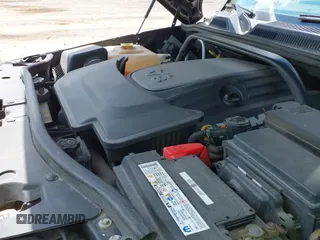 ✅ 2010 Jeep Commander Limited • VIN: 1J4RG5GT1AC109349 • Лот: 42230008. Опубликован ранее на IAAI с пробегом 186 746 миль. Бесплатный доступ к архиву аукционных продаж из США и подробный отчёт об истории автомобиля на DreamBid. Изображение 14.