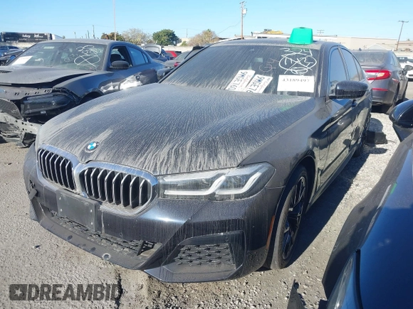 ✅ 2021 BMW 5 Series 530e • VIN: WBA13AG02MCF53616 • Lot: 43189497. Wystawiony na IAAI z przebiegiem 60 646 mil. Bezpłatny archiwum sprzedaży aukcyjnych z USA i szczegółowy raport historii pojazdu na DreamBid. Zdjęcie 2.