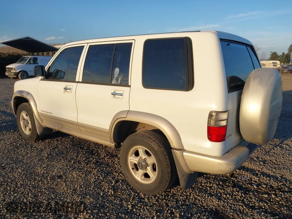 ✅ 2001 Isuzu Trooper S • VIN: JACDS58X217J09514 • Lot: 44304664. Wystawiony na IAAI z przebiegiem 157 796 mil. Bezpłatny archiwum sprzedaży aukcyjnych z USA i szczegółowy raport historii pojazdu na DreamBid. Zdjęcie 3.