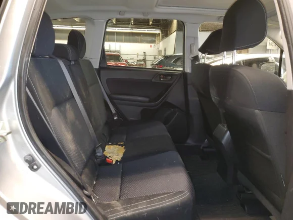 ✅ 2018 Subaru Forester Premium • VIN: JF2SJAECXJH557789 • Lot: 44385963. Wystawiony na Copart z przebiegiem 60 705 mil. Bezpłatny archiwum sprzedaży aukcyjnych z USA i szczegółowy raport historii pojazdu na DreamBid. Zdjęcie 10.