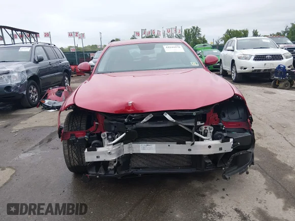 ✅ 2018 Alfa Romeo Giulia • VIN: ZARFAEDN4J7573850 • Lot: 44944470. Listed on IAAI with 21,413 mi. Free auction sales archive from the USA and detailed vehicle history report at DreamBid. Image 6.