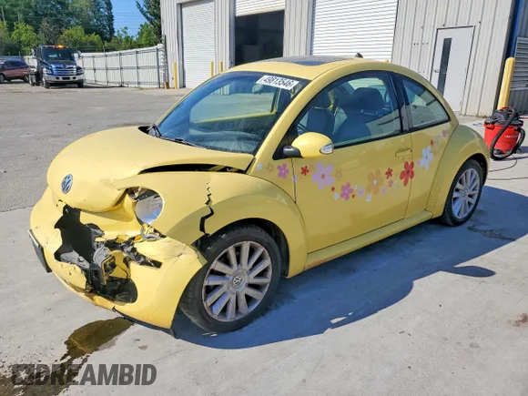 ✅ 2008 Volkswagen Beetle S • VIN: 3VWRW31C58M522659 • Лот: 49813546. Опубліковано раніше на Copart з пробігом 154 594 миль. Безкоштовний доступ до архіву аукціонних продажів зі США та докладний звіт про історію автомобіля на DreamBid. Зображення 1.