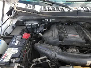 ✅ 2017 Ford F-150 Raptor • VIN: 1FTFW1RG8HFC13172 • Lot: 81556625. Wystawiony na Copart z przebiegiem 116 729 mil. Bezpłatny archiwum sprzedaży aukcyjnych z USA i szczegółowy raport historii pojazdu na DreamBid. Zdjęcie 16.