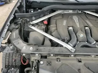 ✅ 2019 BMW X5 xDrive50i • VIN: 5UXJU2C55KLB15448 • Лот: 86639235. Опубликован ранее на Copart с пробегом 52 530 миль. Бесплатный доступ к архиву аукционных продаж из США и подробный отчёт об истории автомобиля на DreamBid. Изображение 13.